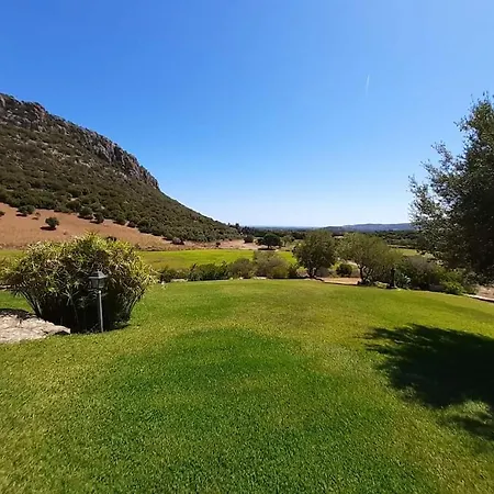 Nioleo Con Piscina * Siniscola