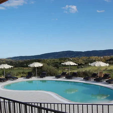 Nioleo Con Piscina Appartamento