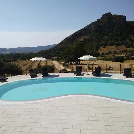 Nioleo Con Piscina * Siniscola