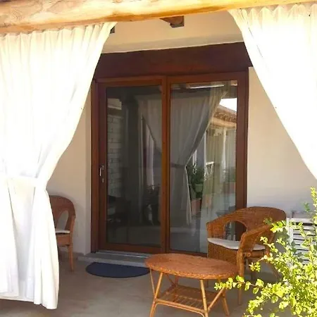 Appartamento Nioleo Con Piscina Siniscola