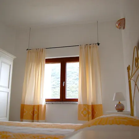 Appartamento Nioleo Con Piscina