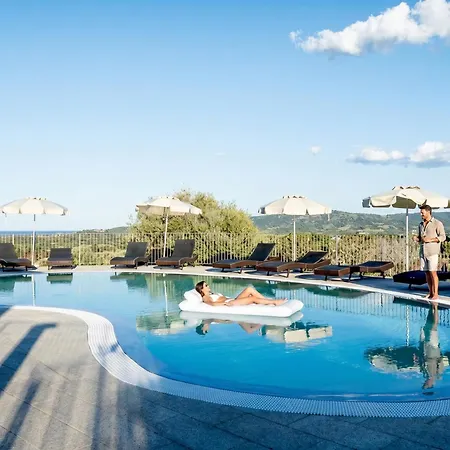 Nioleo - And Pool Апартаменты