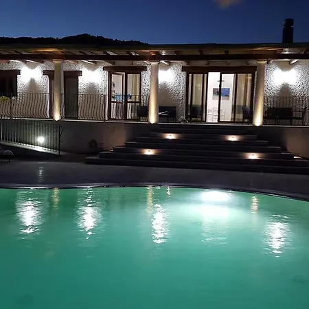 Appartamento Nioleo Con Piscina Siniscola