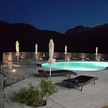 Nioleo Con Piscina * Siniscola