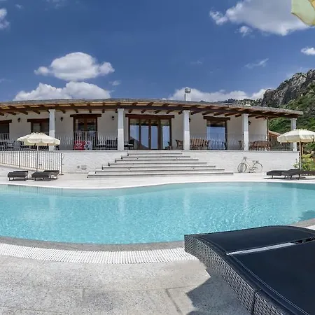 Appartamento Nioleo Con Piscina *