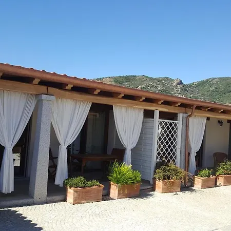 Nioleo Con Piscina Appartamento Siniscola